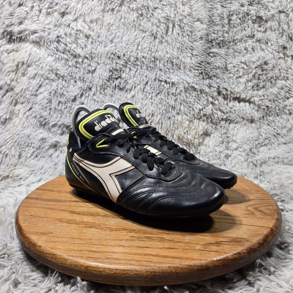 Vintage Diadora Men Size UK 6 USA 6.5 Black Leather Soccer Football Cleats Boots